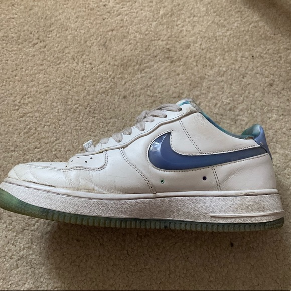 UNISEX REFLECTIVE GREEN AND PURPLE AIRFORCES!!๐๐๐ - Picture 1 of 8